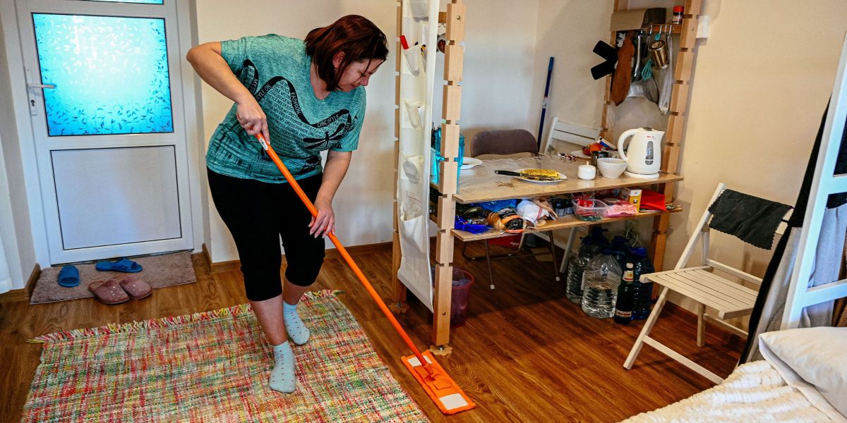 I Cleaned Out My Mother's House After She Died – And Found Letters She ...