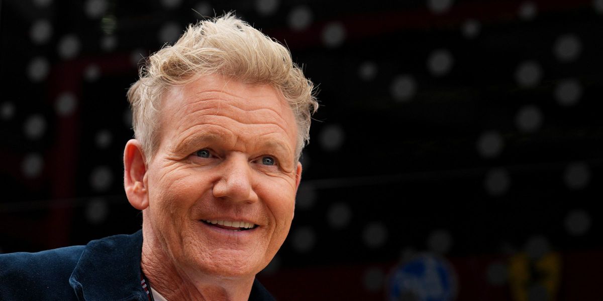 Gordon Ramsay Post Gordon Ramsay Leaves Fans Puzzled with Cheeky Thanksgiving Post — 6 Photos