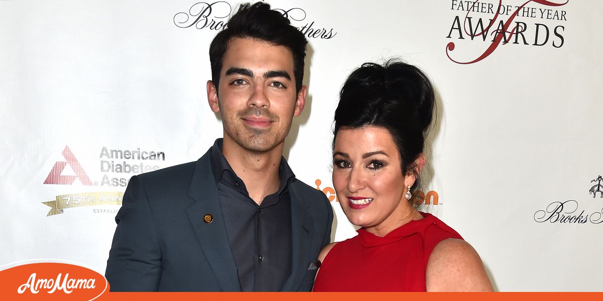 Denise Jonas Married at 18 - Facts about the Jonas Brothers’ Mother