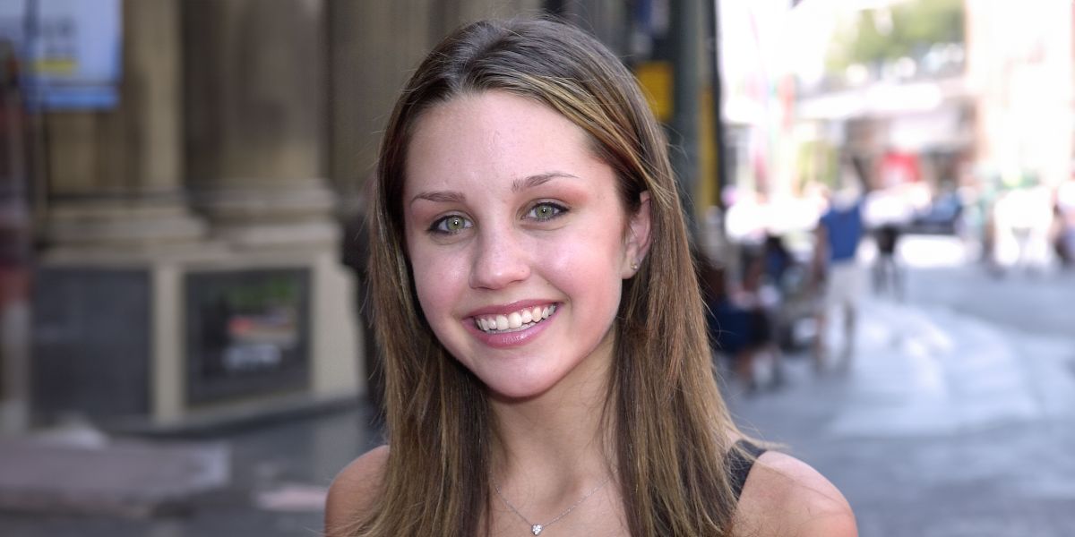 Amanda Bynes Who Gave Up On Hollywood And Was Found Roaming The Streets Last Year Now Looks 9618