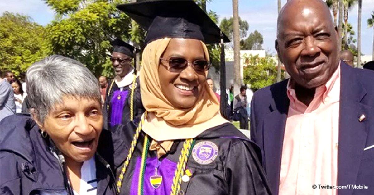 Grandmother of 11 Earns MBA at Age 59