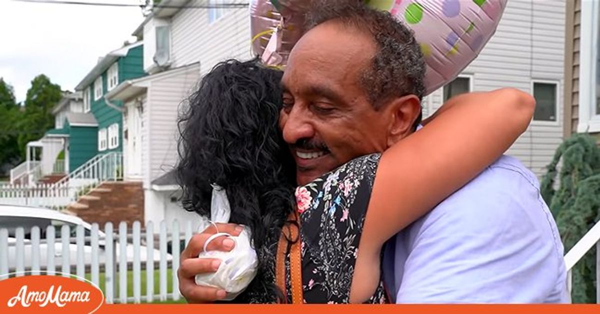 Dad Meets 40-Year-Old Daughter for the First Time — He Didn't Even Know ...