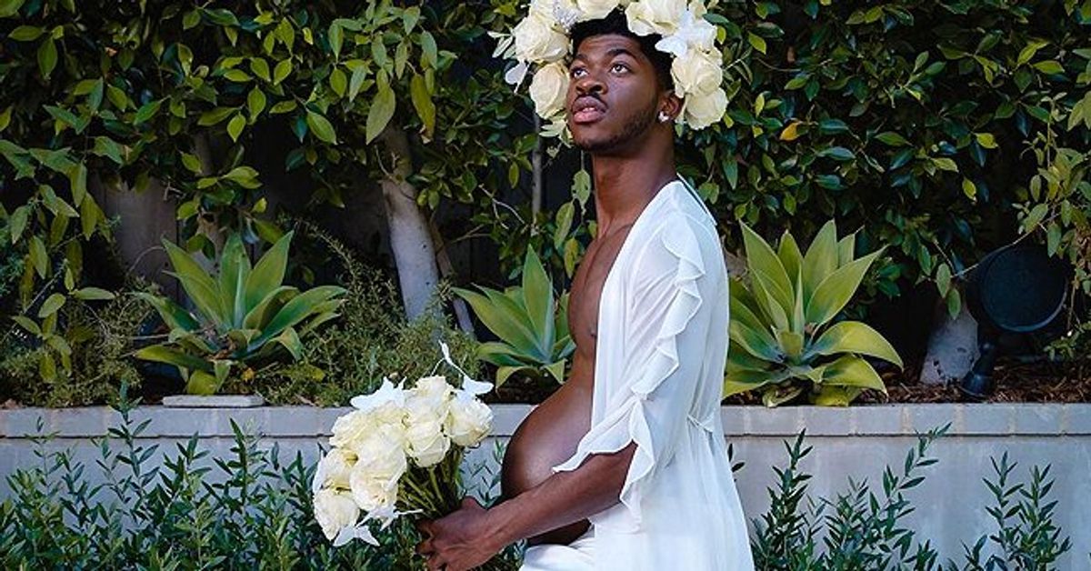Lil Nas X Announces That He Is 'Pregnant' with His Album and(00)