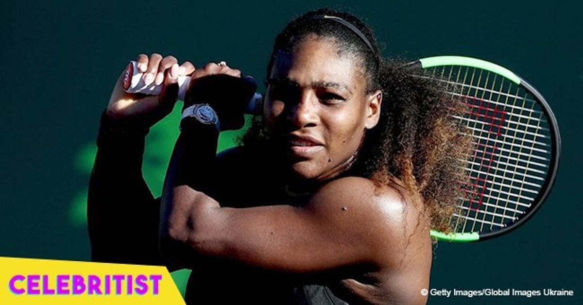Serena Williams tears up during her emotional speech after Wimbledon loss(01)
