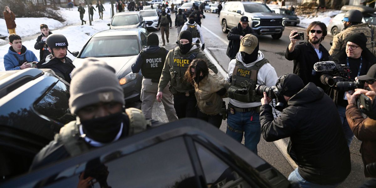Anti-ICE Protesters Storm Church in Minnesota, Claiming Pastor Is Linked to ICE – Details