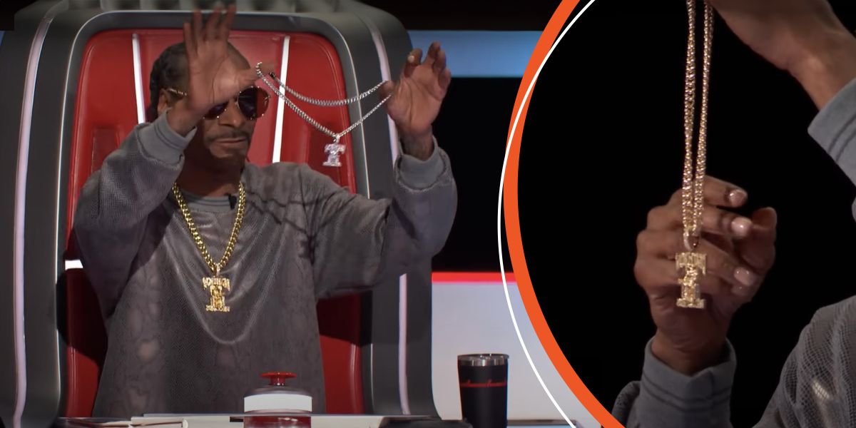 What Does This Special Necklace Snoop Dogg Gives to 'The Voice