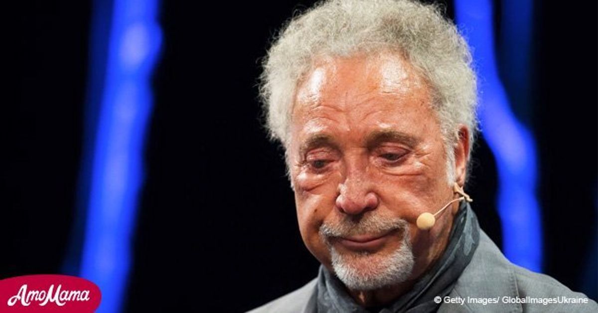 Tom Jones Has To Cancel Gig Due To Health Issues