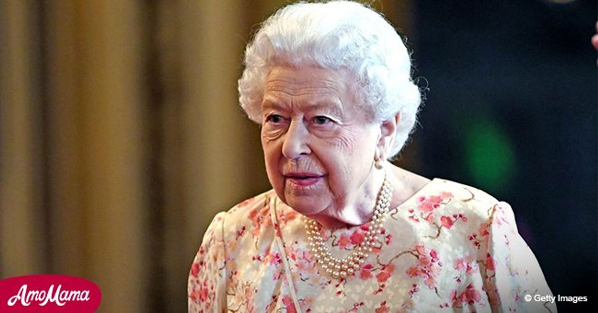 Here's the Accidental Tweet Queen Elizabeth's Twitter Account Deleted