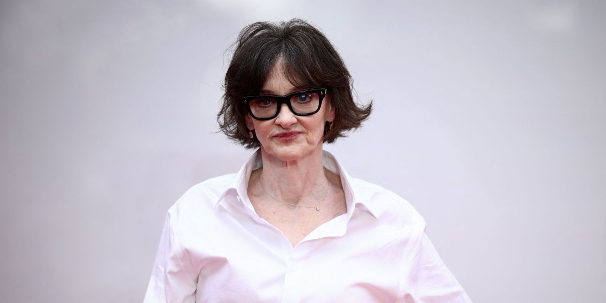 This Star Returns to the Red Carpet After 11 Years Away – Fans Say She Looks Completely Different