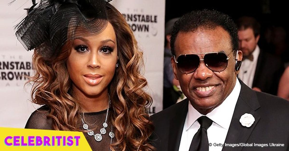 Ron Isley's son has grown into a fine young man in family pic, showing