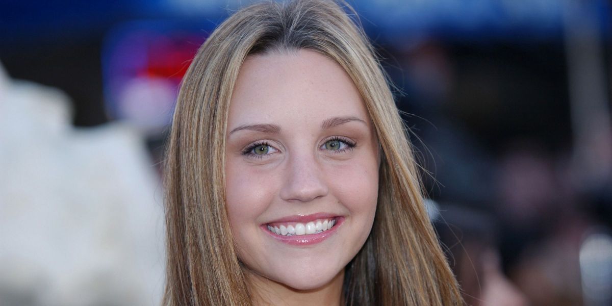 Amanda Bynes Ditches Her Signature Blue Eyebrows for the First Time in Years – Photos That Everyone Is Discussing