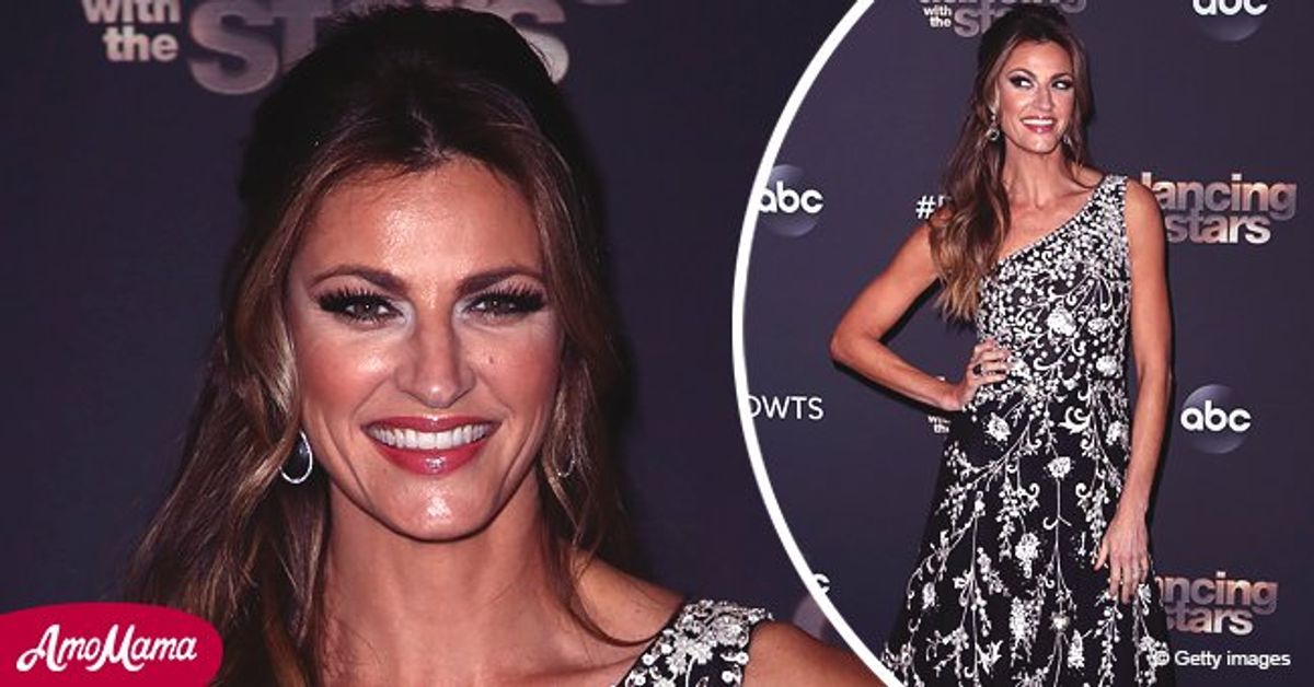 Erin Andrews Praised by DWTS Fans for the Dress She Wore While Co ...