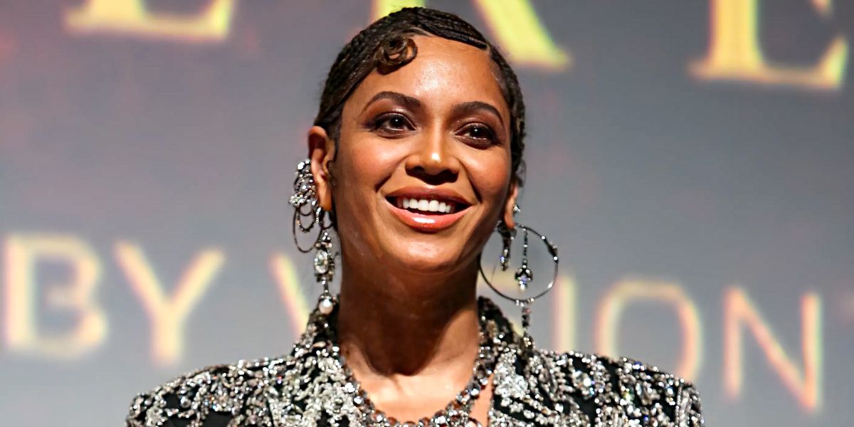 Beyoncé, 42, Shows Her ‘Real’ Hair, Sparking Discussion over Its Length ...