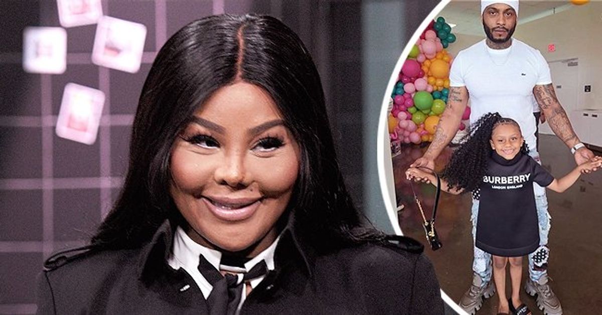 Lil' Kim Posts a Photo of Boyfriend Mr Papers & Their Daughter Royal