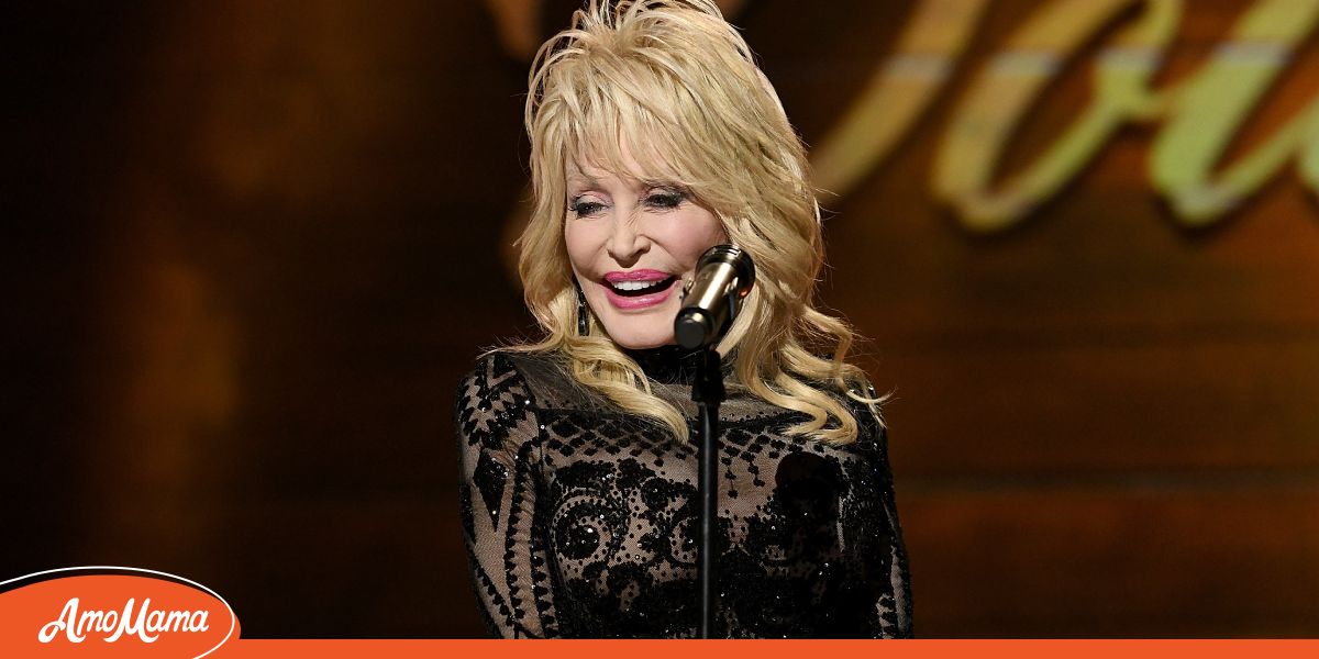 ‘Looks 30 Years Younger’: Dolly Parton, 77, Steals the Show in Skimpy ...