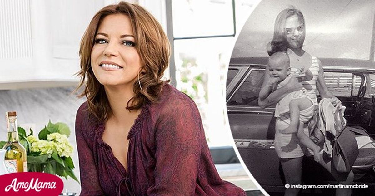 Martina McBride Shares Tribute to Mom Jeanne Schiff Who Died after