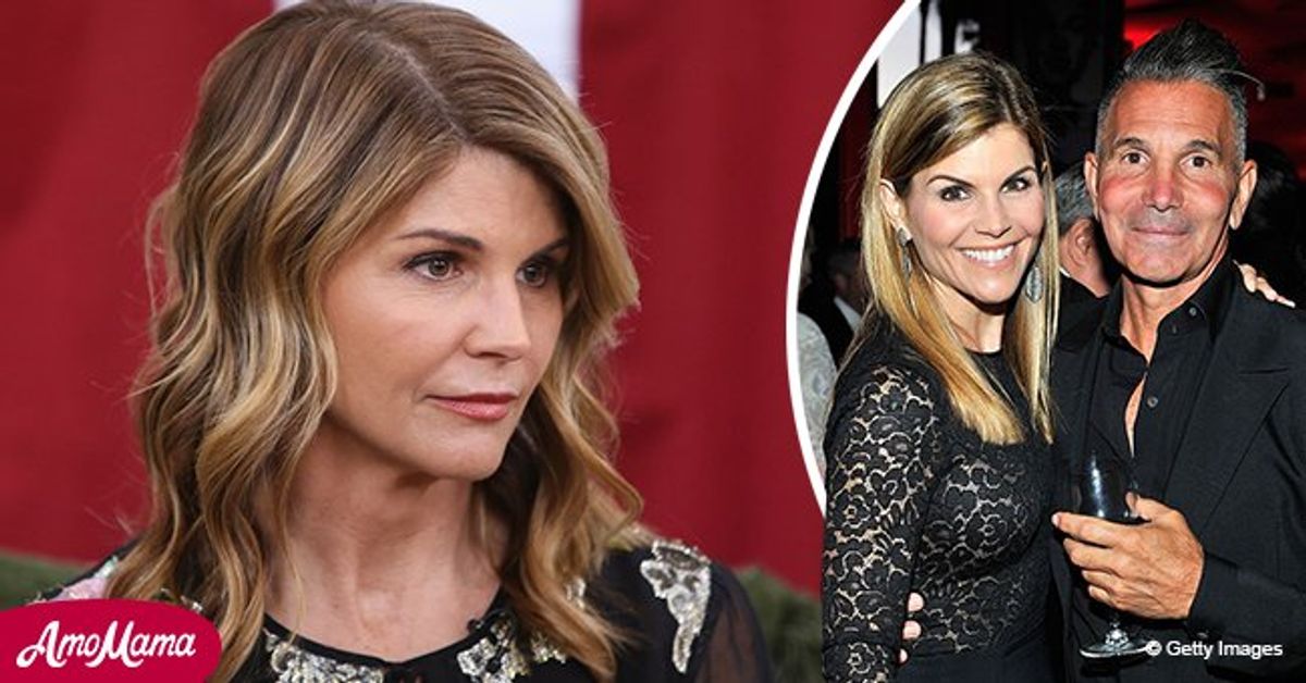 Us Weekly: Lori Loughlin Fears That She Will Contract Covid-19 While 