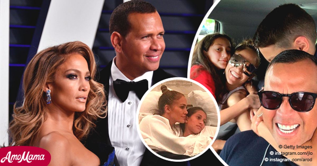 Jennifer Lopez of 'Hustlers' Cuddles with Daughter Emme in a Cozy Photo(02)