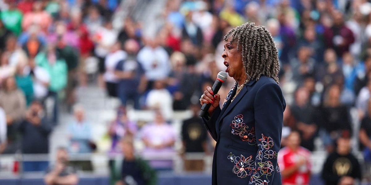 Martha Reeves, 85, Takes the Field at Women's Baseball League Opener to Sing the National Anthem — Video