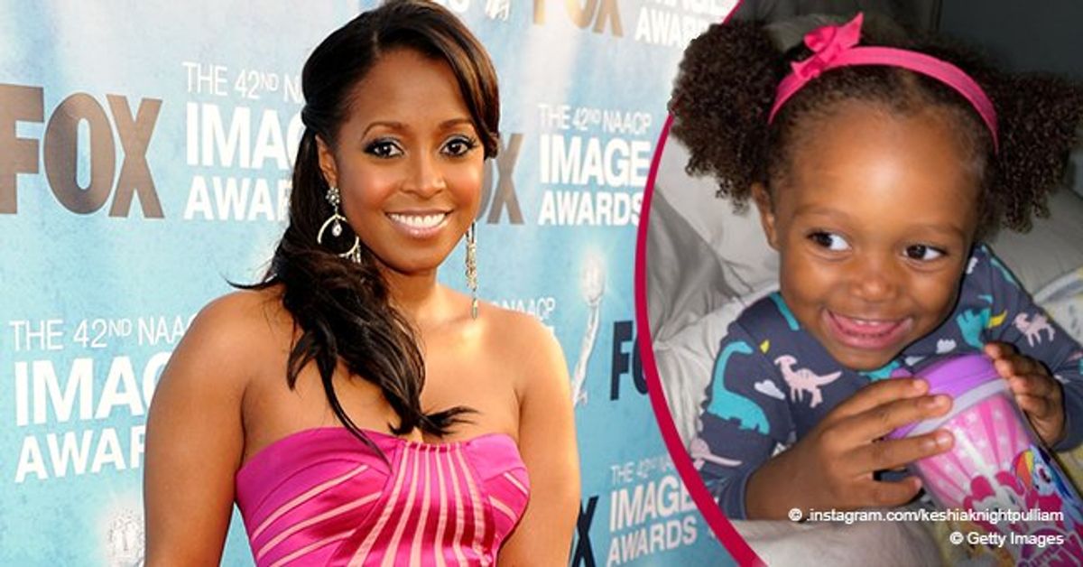 Keshia Knight Pulliam Melts Hearts Showing Look-Alike Daughter Ella ...