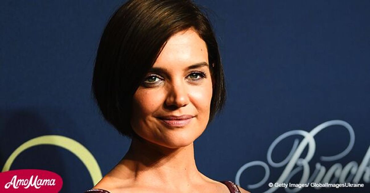 Katie Holmes Shows Off Cleavage In Plum Colored Sleeveless Gown During A Recent Appearance 