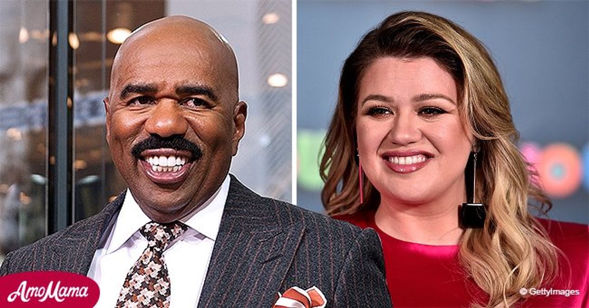 Steve Harvey Says He's Happy for Kelly Clarkson after His Talk Show Was
