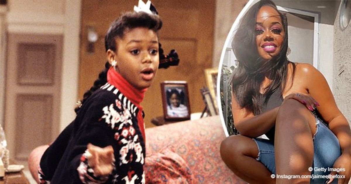 'Family Matters' Actress Jaimee Foxworth Poses on Her 41st B-Day in a