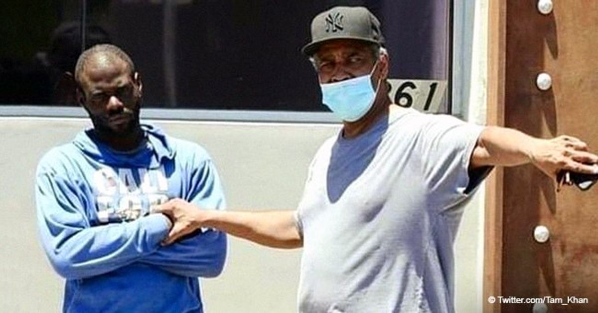 Fans Praise Denzel Washington for Helping Homeless Man in Face of