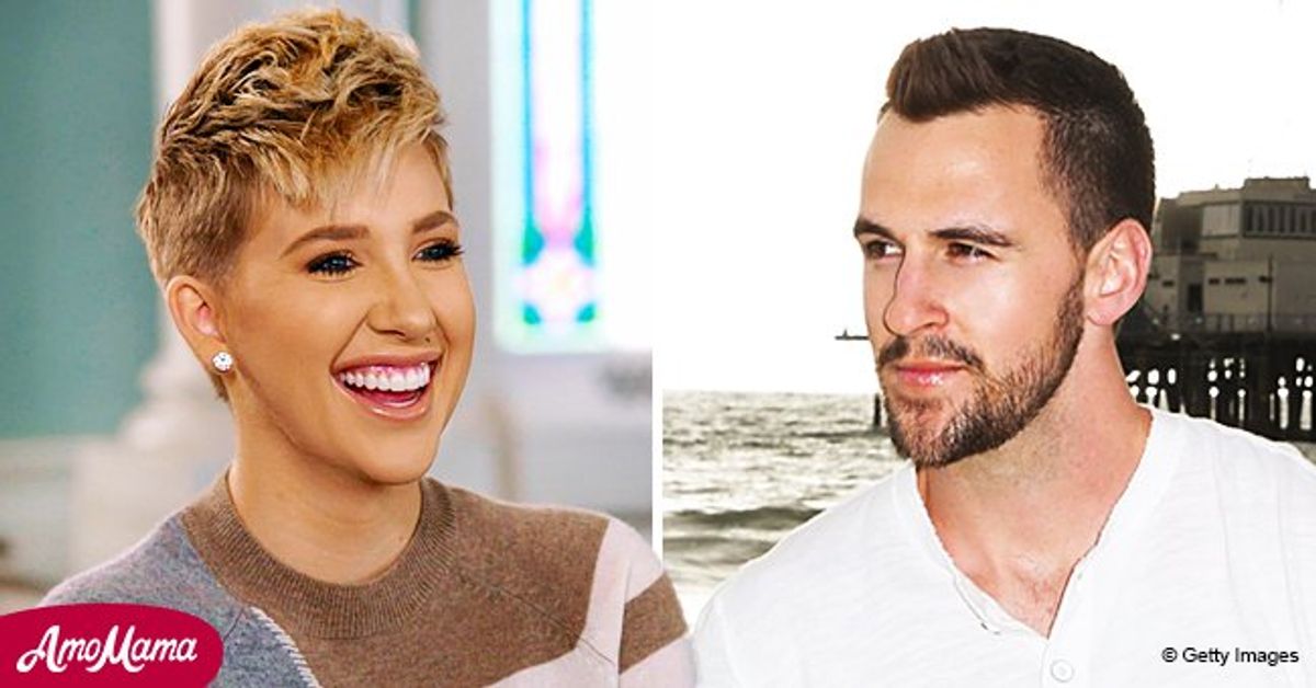 Us Weekly Savannah Chrisley Gives Update about Her Relationship with(01)