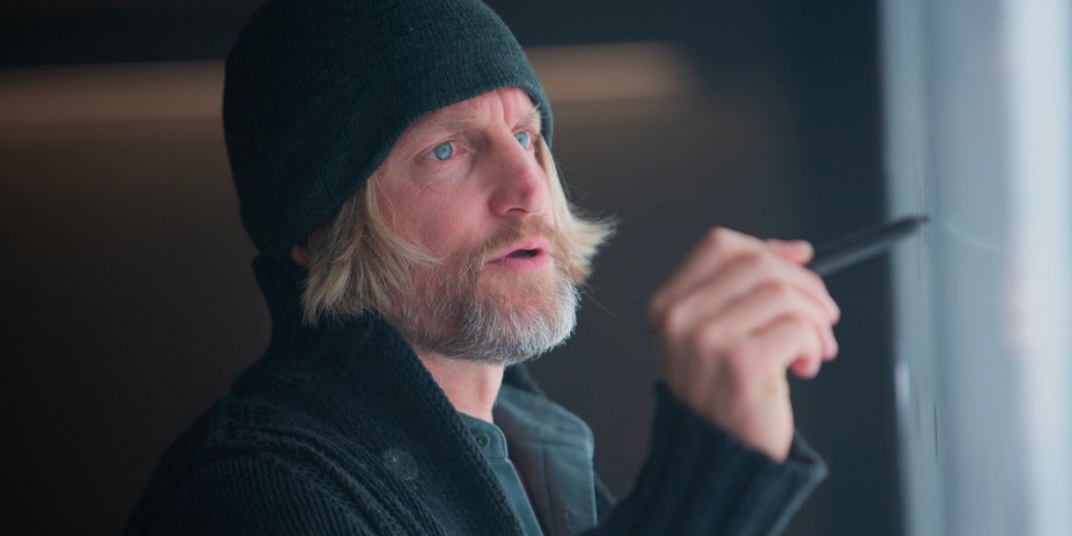 How a Young Woody Harrelson Learned His Absent Father Was a Paid Criminal from a Car Radio Broadcast