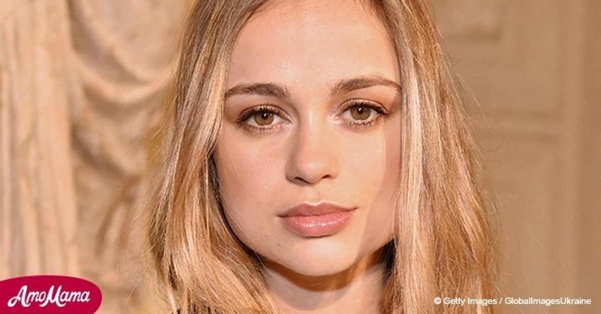 The 'most beautiful royal' Lady Amelia flaunts naked breasts on holiday