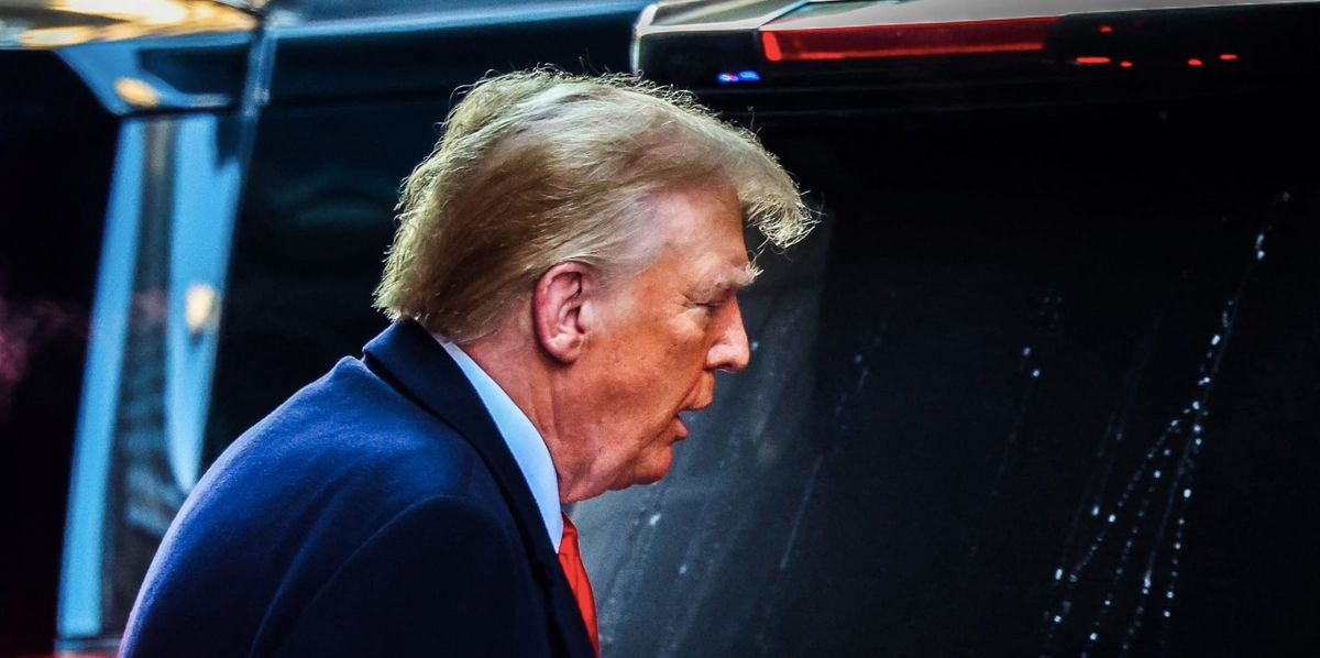 Donald Trump Makes a Surprise Move at Turkey Airport Amid Reports of a Threat Against Him – Video Details