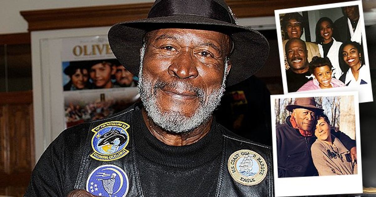 John Amos' Daughter Shares RarelySeen Family Photos with Him & His