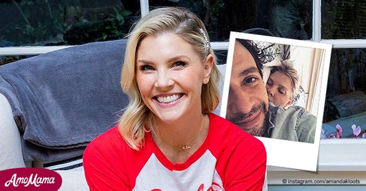 Amanda Kloots Shares Sleeping Pic She Found on Late Husband Nick