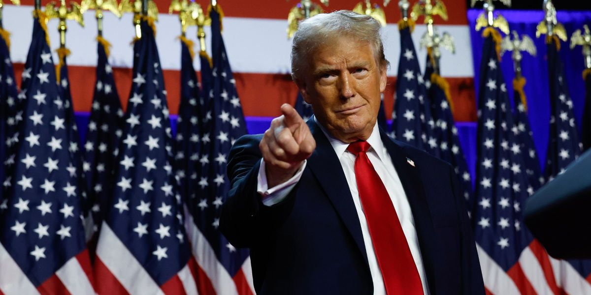 President Donald Trump's New Winter Look Is Sparking Online Buzz – And Everyone's Guessing Which Politician He's Channeling