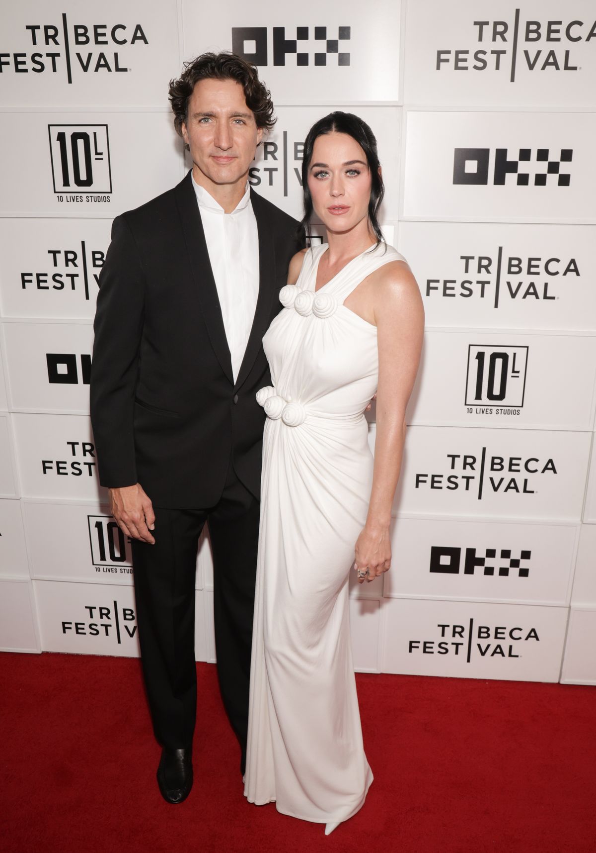 Katy Perry and Justin Trudeau Make Their Red Carpet Debut — and One Moment Has the Internet Divided image 8