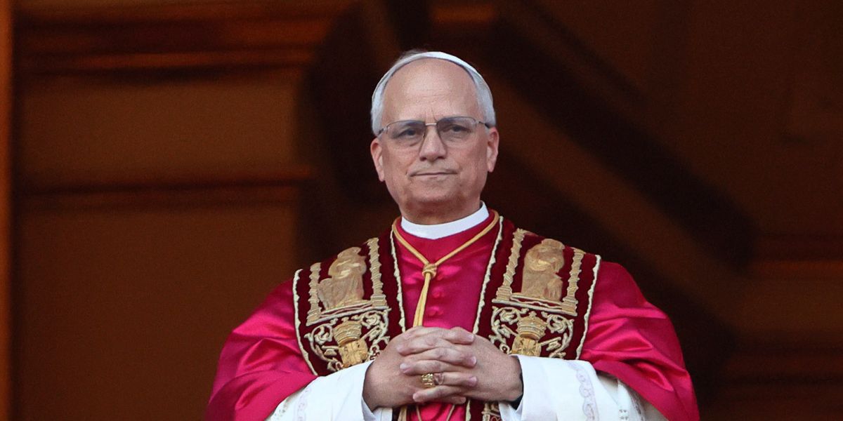 Vatican Explains Why Only These 7 Women in the World Are Allowed to Wear White When Meeting the Pope